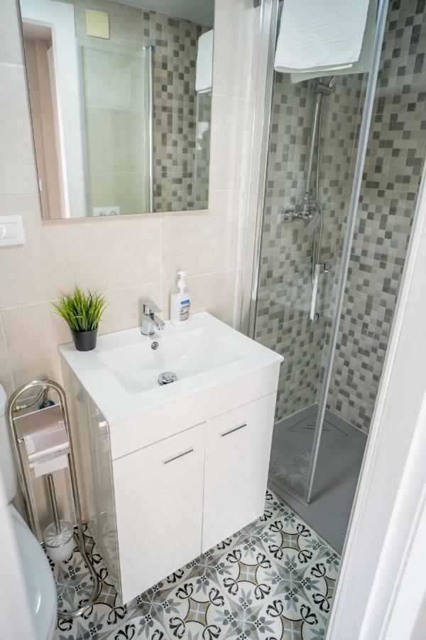 Apartamento Cuesta De Las Piletas Ronda Luaran gambar